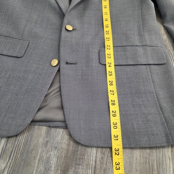 Palm Beach Men’s 42S Gray Blazer – 2 Button Classic Fit – Single Vent – Made in - Picture 10 of 12